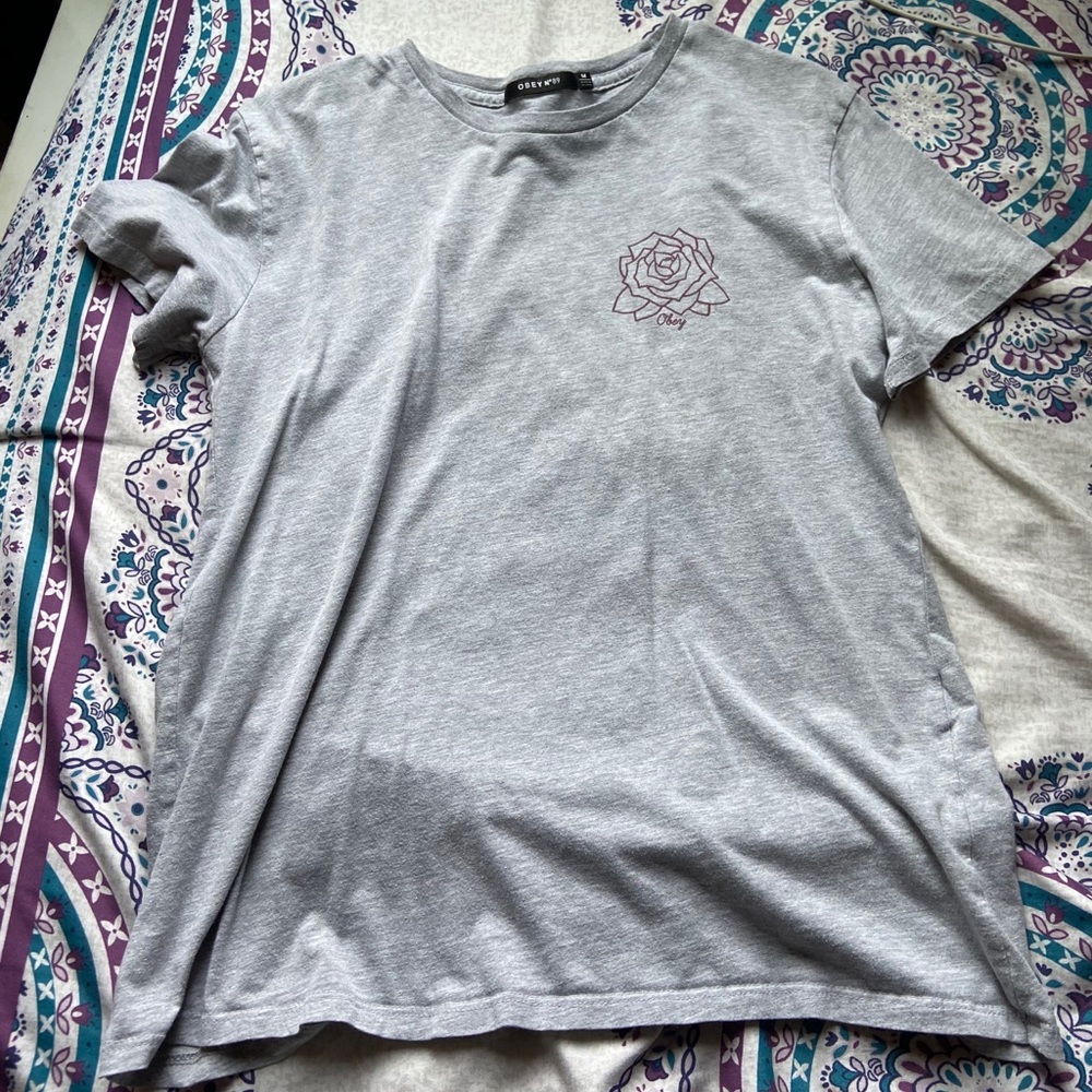 Obey Tee